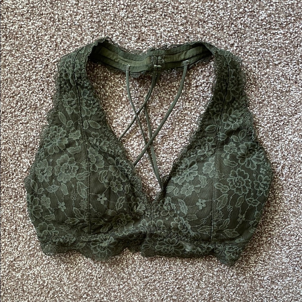 Hollister Gilly Hicks strappy lace bralette